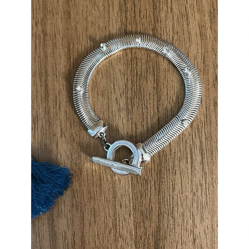 Anne Klein anne klein